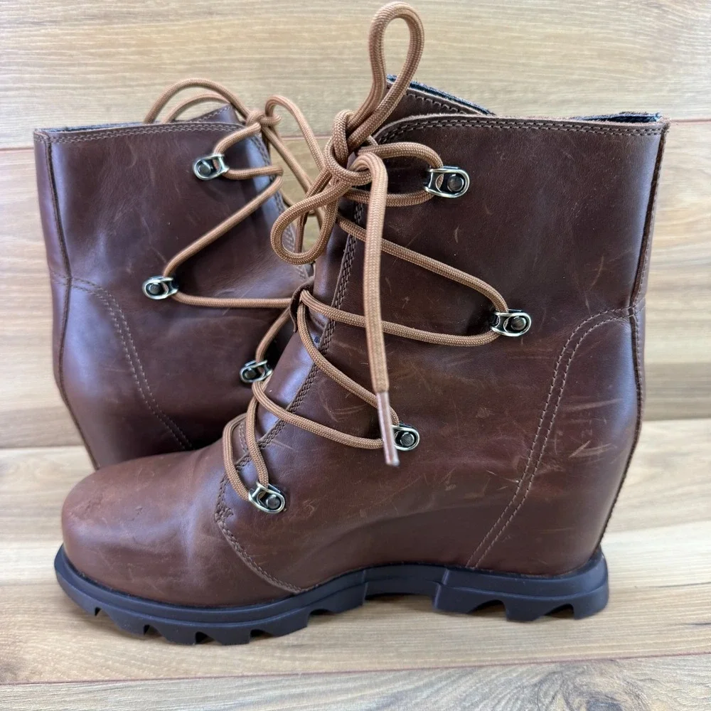 Sorel Joan Of Arctic Wedge III Brown Leather 10 Hiker Modern Nordic Trail WP